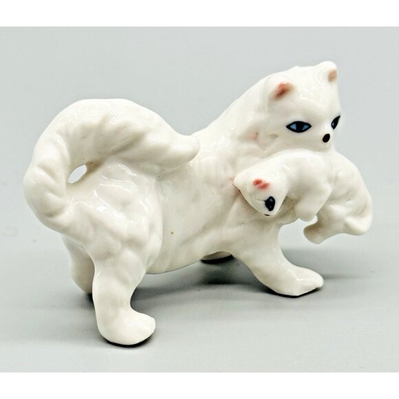 Bone China White Persian Cat Kitten Figurine Japan Lot of 3 Miniature - Picture 2 of 10